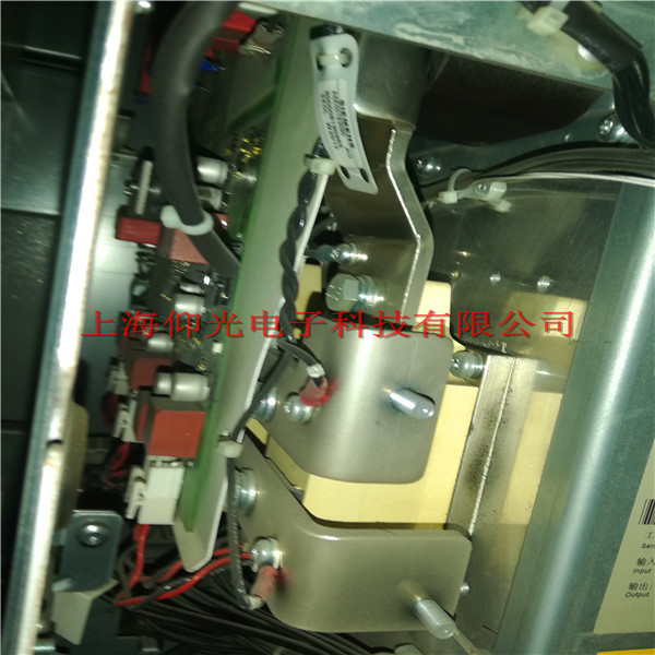 施耐德變頻器報(bào)警不運(yùn)行找上海仰光,施耐德變頻器報(bào)OCF過流現(xiàn)場(chǎng)維修