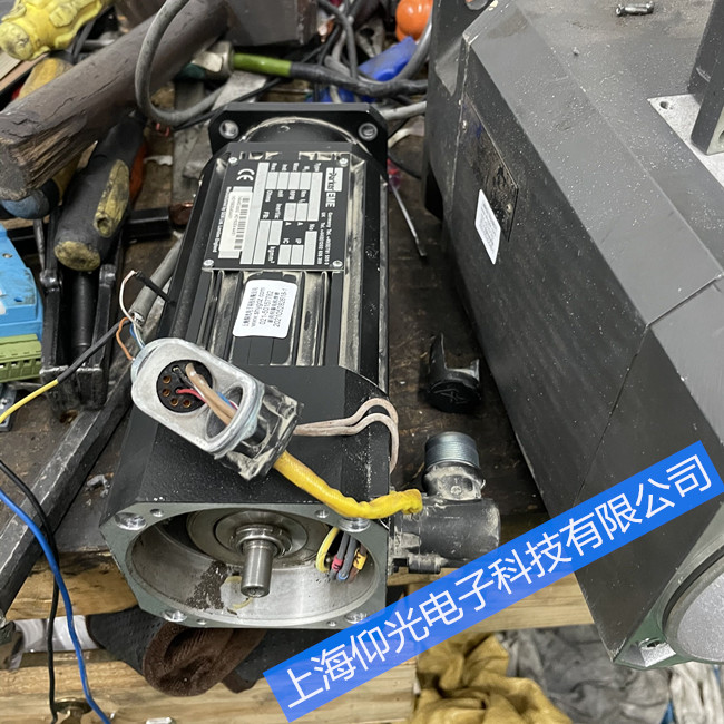 派克伺服電機(jī)通電異響抖動(dòng)維修電話(huà)