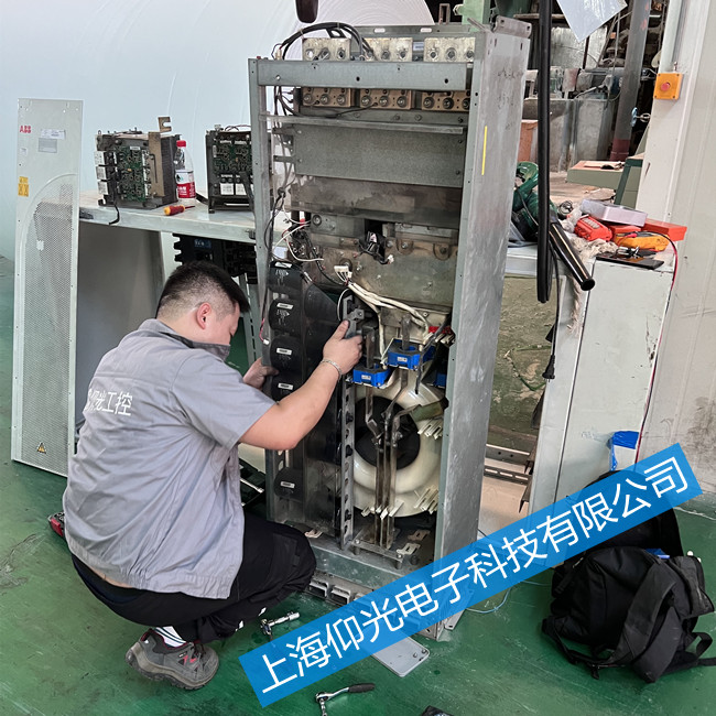 化工abb變頻器維修ACS800-07-0770-3報(bào)警顯示FF81維修
