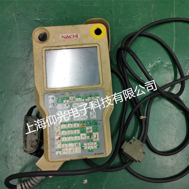 上海那智NACHI不二越示教器開機(jī)花屏 橫屏 豎屏 顯示不良 快速修理