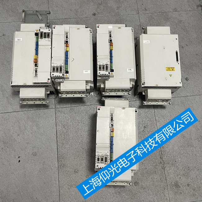 ABB MotiFlex e180�ŷ��(q��)�����S���_�C(j��)��(b��o)��E1027