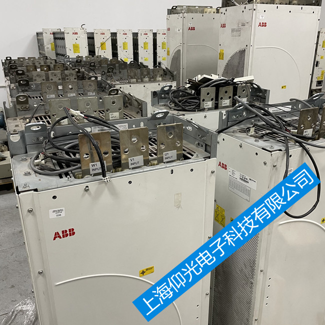 ABB變頻器技術(shù)維修ACS800-17-0870-7報警顯示FF37/FF36維修