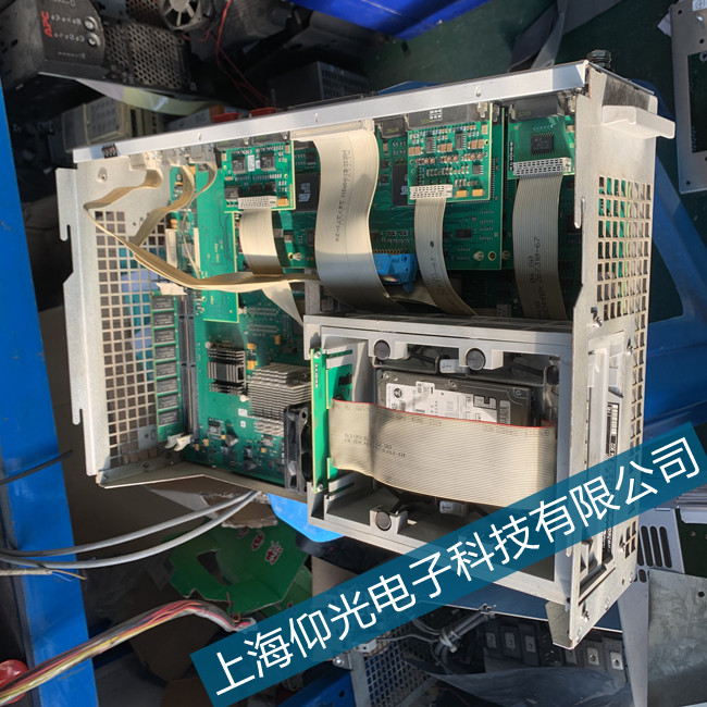 ɽhŷUVR150DǷϾS޺Ć}c