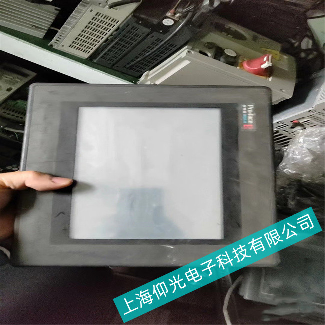 �����˹�|�����p�ĵľS��(li��n)ϵ��ʽ//Pro-face�|����GP570��GP577��GP577R