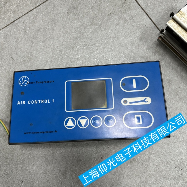 船舶紹爾SC壓縮機控制面板內部電路出現(xiàn)短路或斷路故障維修經驗豐富
