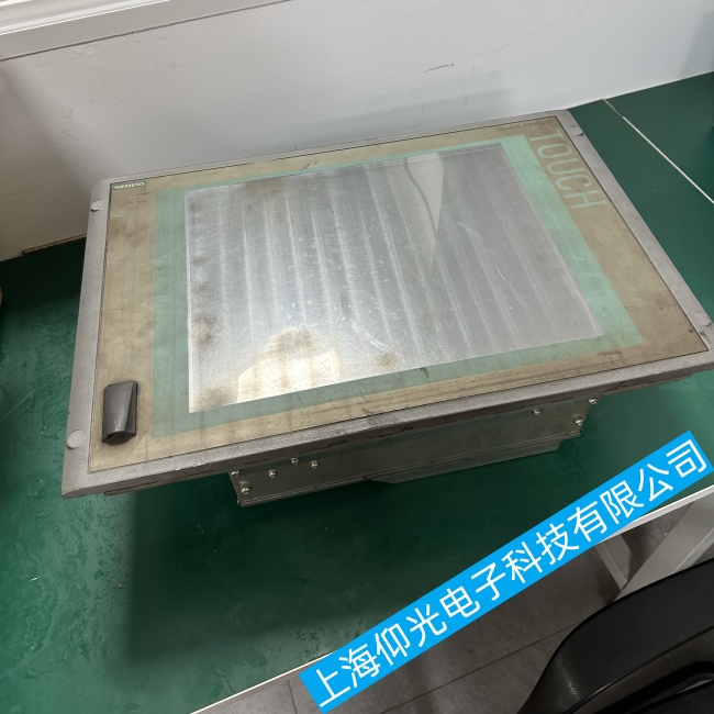 南通西門子工控機IPC677C屏幕閃屏系統(tǒng)卡死故障維修哪里有