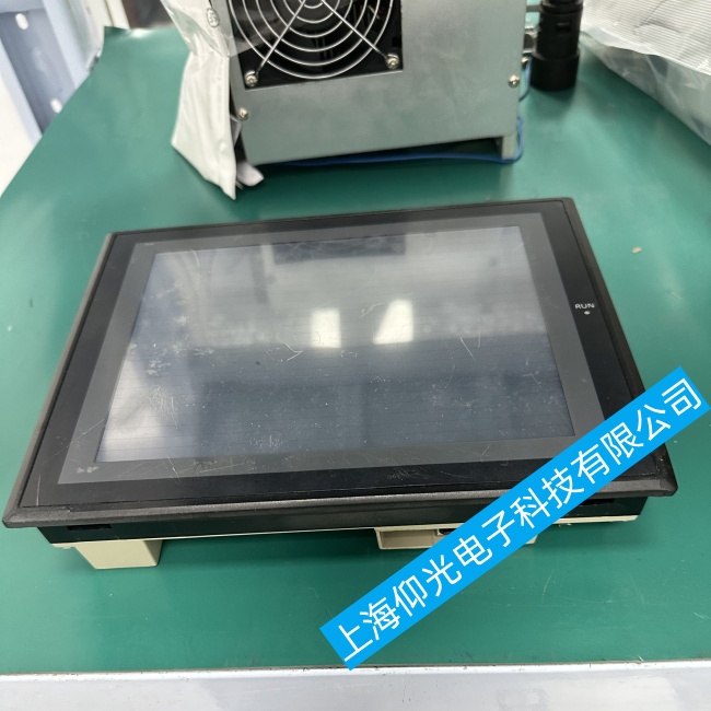 河南歐姆龍觸摸屏NB10W-TW01B個別區(qū)域無法觸摸故障維修公司