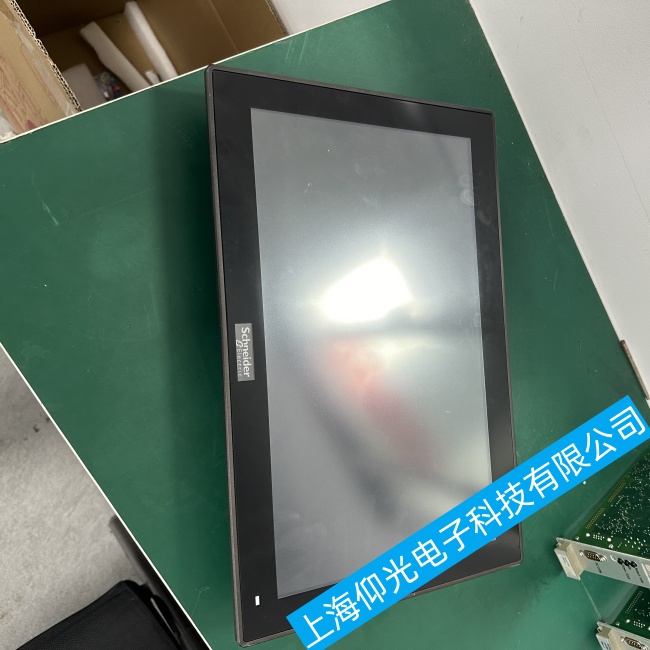 深圳施耐德觸摸屏XBTG5330無法進入系統(tǒng)界面故障維修售后點