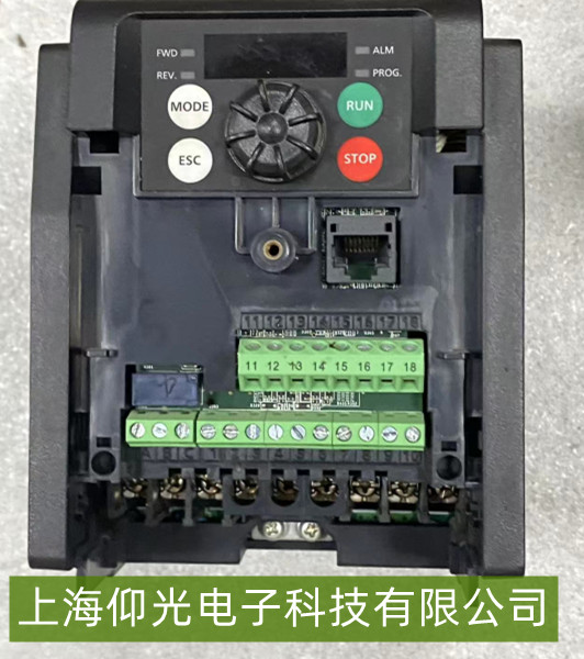 һ�н���㶨������׃�l���\(y��n)�����l��ͣ�C(j��)�Ć��}