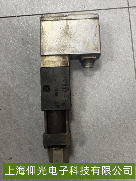 �¸��ŷ��y��������(d��ng)�������ϾS�޷���